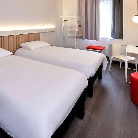 Готель Ibis Auxerre Centre Екстер'єр фото