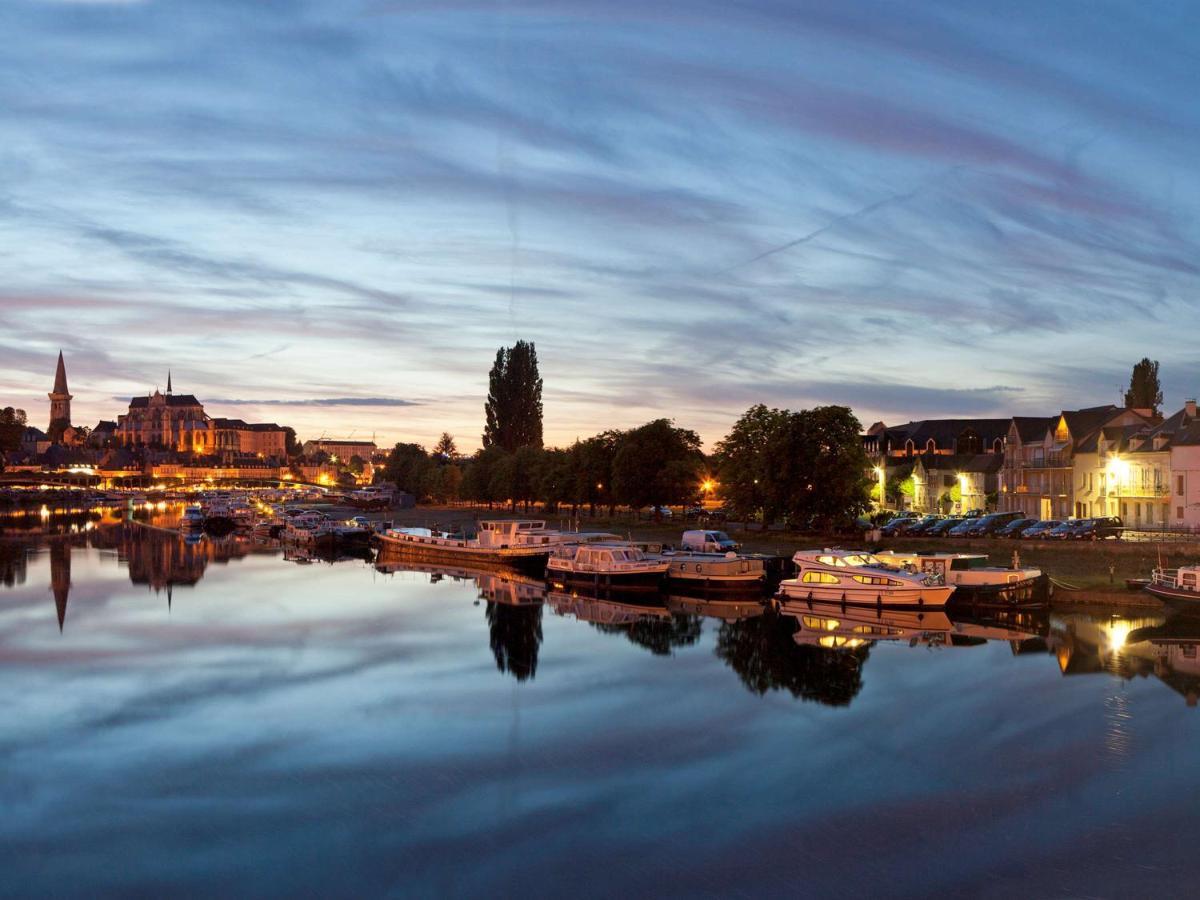 Готель Ibis Auxerre Centre Екстер'єр фото