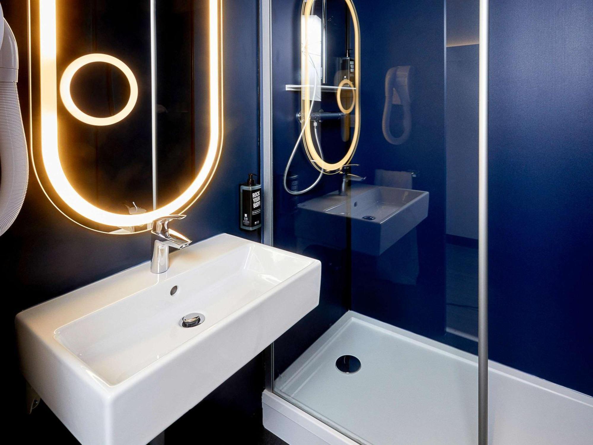 Готель Ibis Auxerre Centre Екстер'єр фото