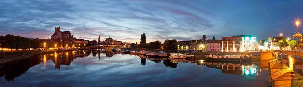 Готель Ibis Auxerre Centre Екстер'єр фото